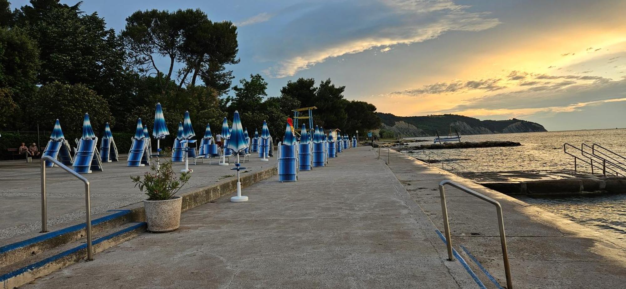 Sea View Apartment Laguna 63 Izola Exterior foto